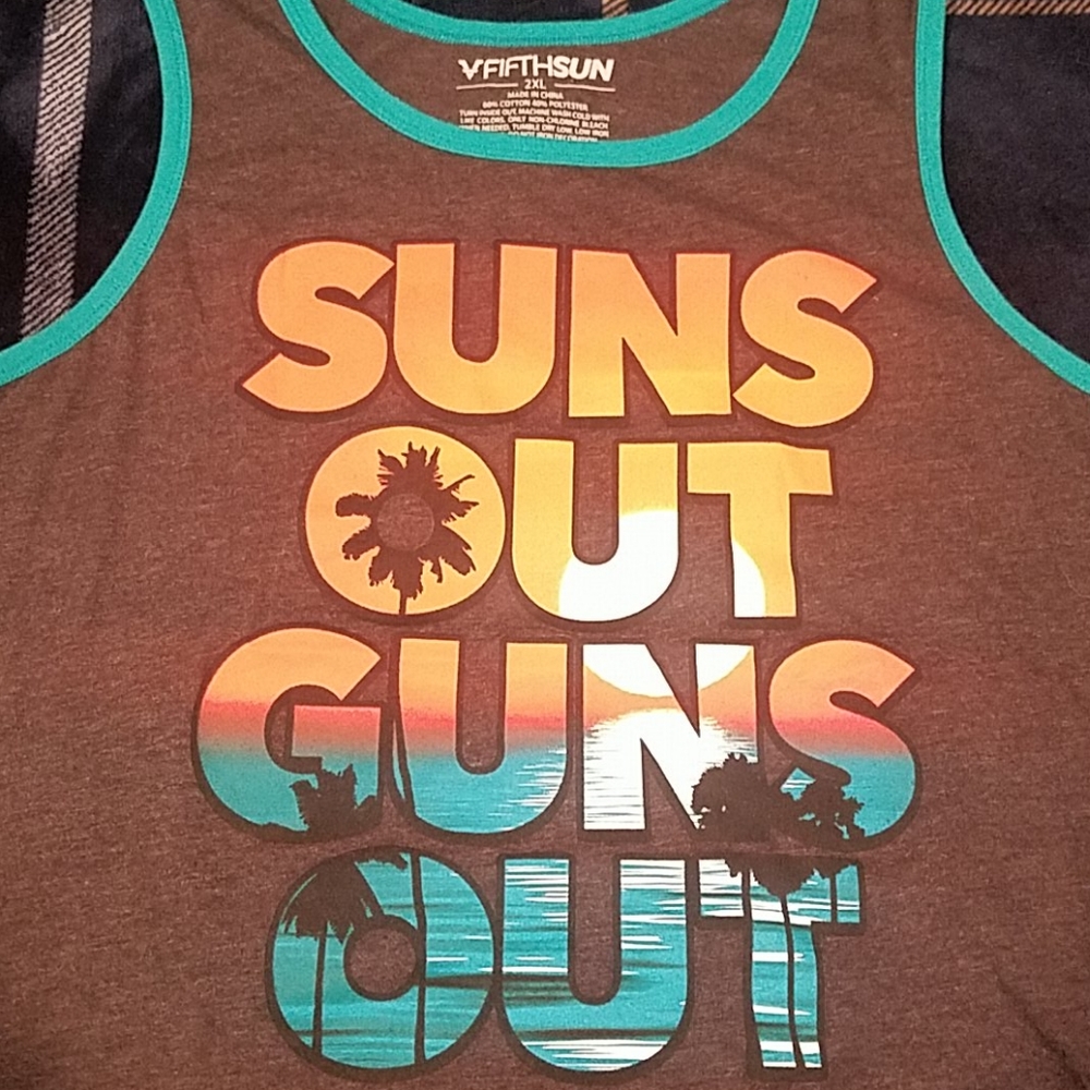 Tank top - Picture 2 of 3